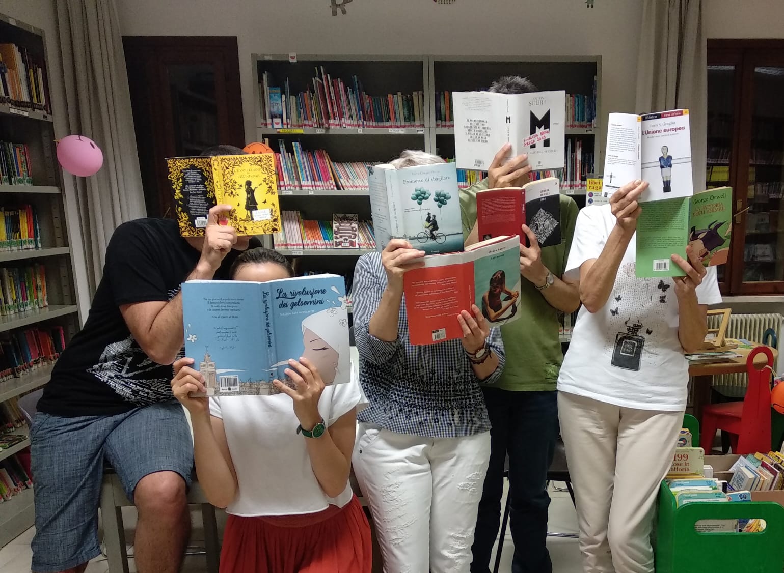 Attività dei gruppi di volontari della biblioteca