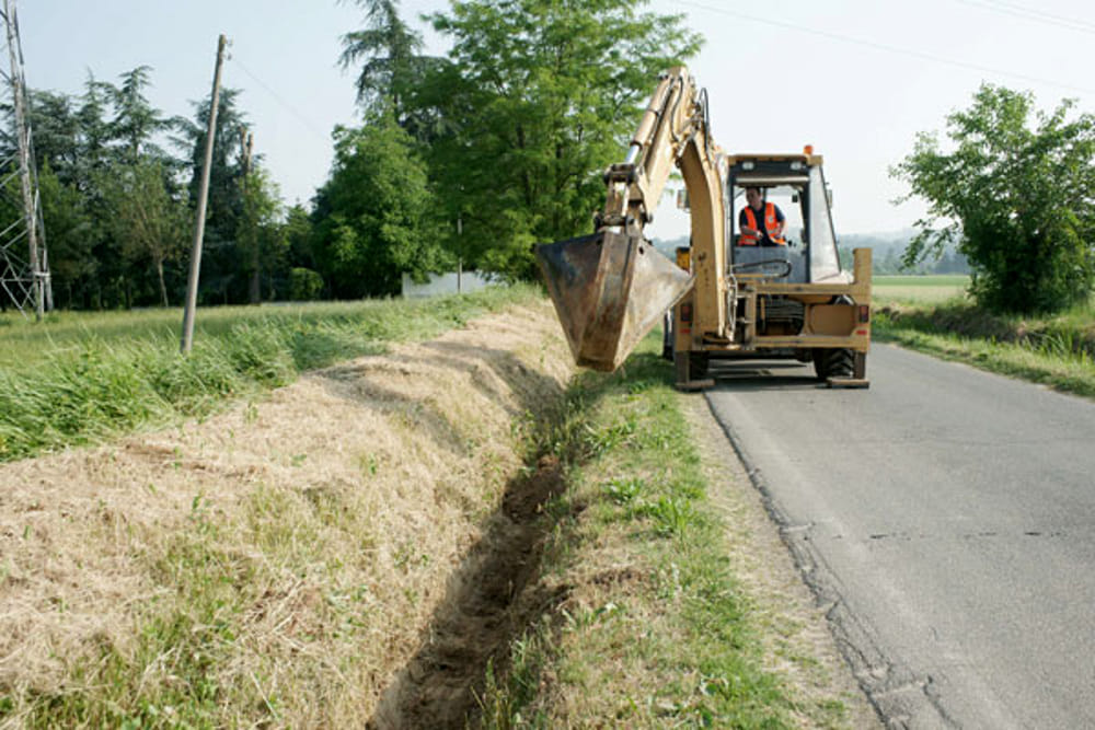 Manutenzione degli alvei dei fossati in comproprietà pubblico-privata