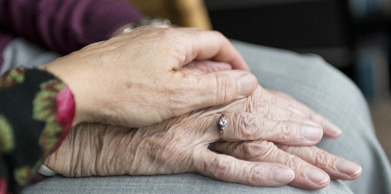 Corso per familiari e operatori di pazienti con decadimento cognitivo