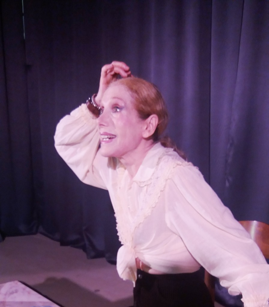 violetta-chiarini-foto-di-scena-dello-spettacolo