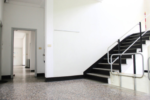 LOM-185 image24