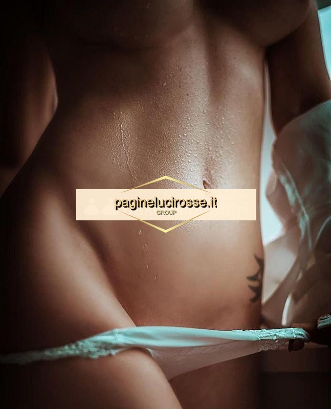 3511328272 - CENTRO - Scopri il fascino di: attenzione canela  % reale, - Escort Ferrara