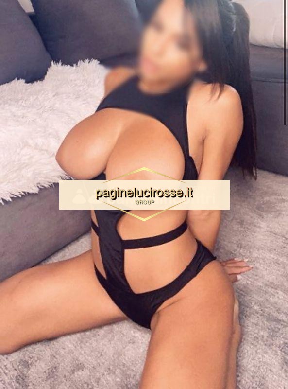 3884009556 - Duomo - Regalati momenti esclusivi con: mecaldissima pompinara senza limiti a - Escort Crotone
