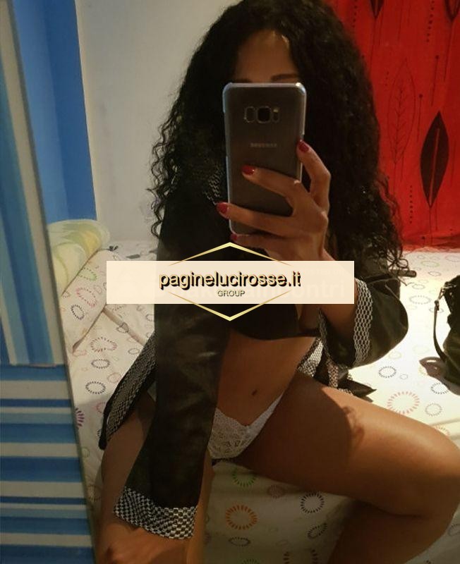 3508574089 - Centro - Lasciati coccolare da: stelle.squirting pioggia dorata massaggi vari - Escort Matera