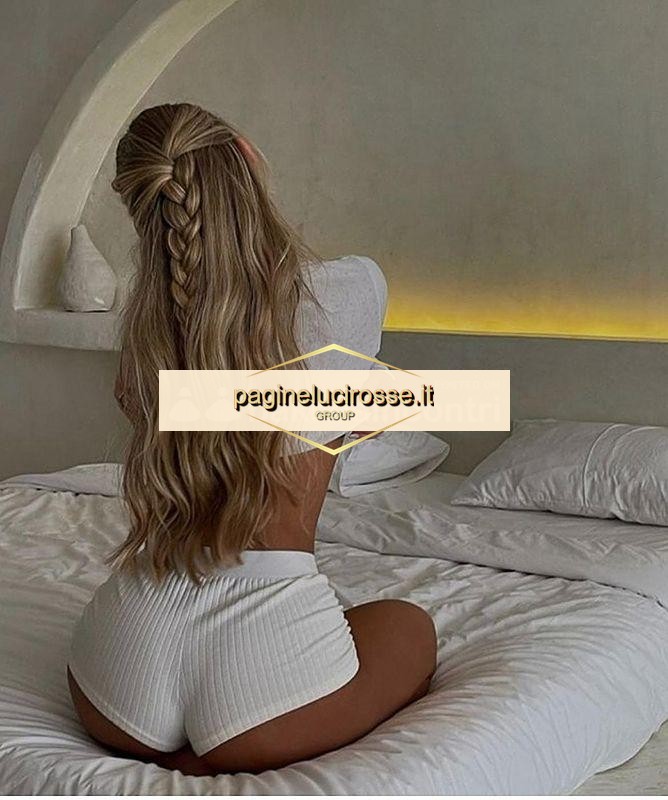 3331151226 - Madona alta - Conosci meglio: sono un'affascinante bionda  con - Escort Perugia