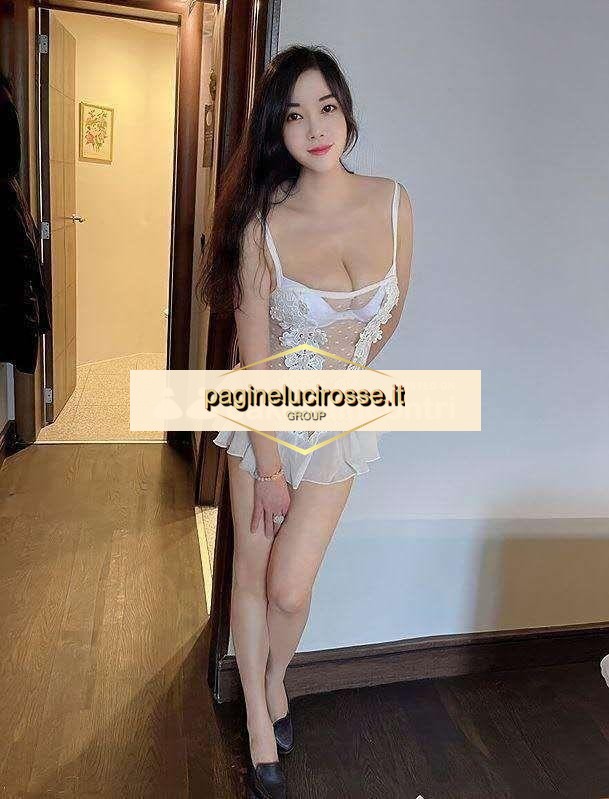 3242880989 - Ragazza Hot - Servizio discreto disponibile: ragazza orientale…vera bomba di fuoco!massaggi - Escort Parma