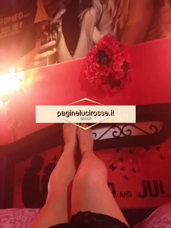 3716932379 - CROTONE - Lasciati sedurre da: ️carla 46 anni morbidissima, con - Escort Crotone