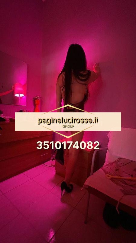 3510174082 - CALCO NUOVA RAGA.. - Un incontro da sogno con: _nuova ragazza__mi__bagno__tutta__quando__me__la__lecchi______masturbarti mi fa impazzire, - Escort Lecco